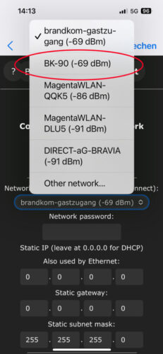 Wähle dein WLAN aus •Gib dein WLAN-Passwort ein •Klicke auf „Speichern & Verbinden“